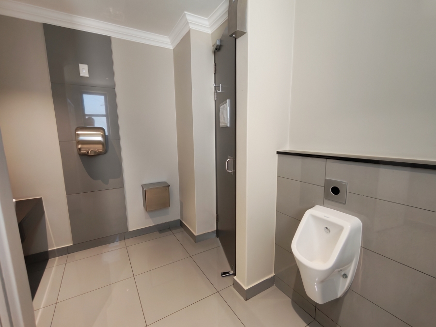 To Let Commercial Property for Rent in Jamestown Western Cape